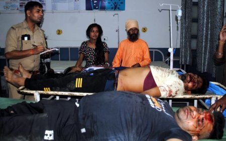 Deoband Accident: ट्रैक्टर ट्राली व बाइक में टक्कर महिला सहित तीन घायल