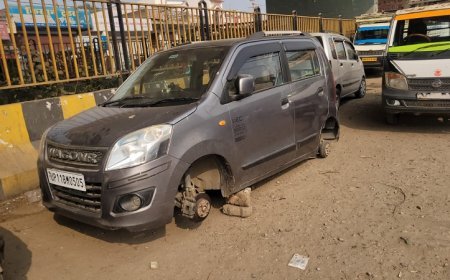 Deoband News: चोरों का अजब कारनामा पुलिस चौकी से चंद कदम की दूरी पर कार के चारों पहिए किए गायब। 