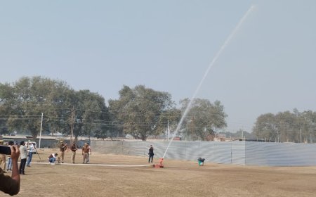 महाकुम्भ 2025: फायर फाइटिंग रोबोट बुझाएंगे महाकुम्भ में आग, एडीजी ने परखीं तैयारियां