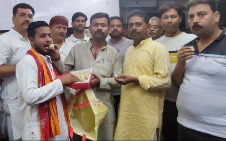 Hardoi News: भाजपा नगर अध्यक्ष रमन नितीश जायसवाल के नेतृत्व में सण्डीला में 9 शक्ति केन्द्रो पर बूथ अध्यक्षों का चुनाव हुआ सम्पन्न। 