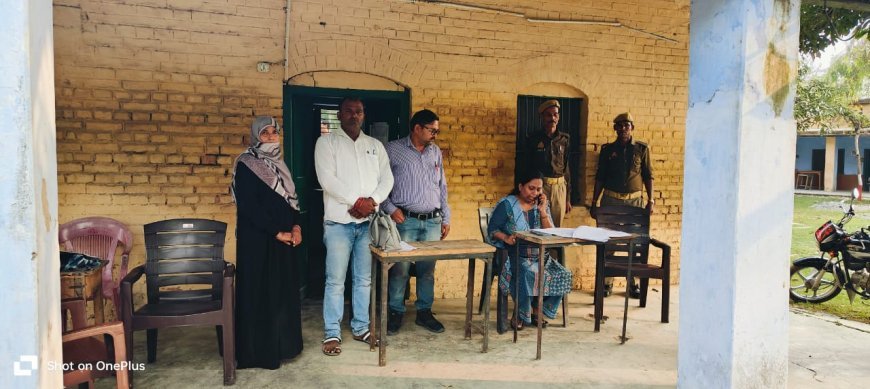 Hardoi News: एसडीएम ने बूथ निरीक्षण किया,अनुपस्थित बीएलओ के विरुद्ध कार्रवाई के निर्देश