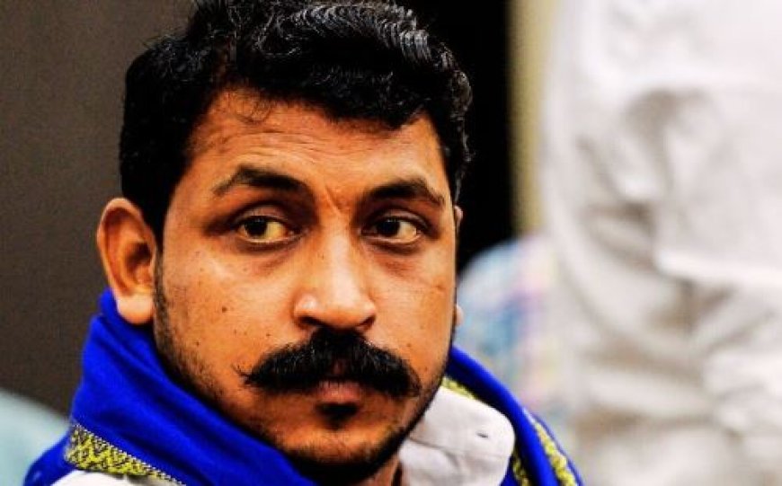 Hardoi: हम सड़क से संसद तक लड़ेंगे... जेल में बंद अब्दुल्ला से मिले चंद्रशेखर आजाद, सियासी गलियारों में चहलकदमी बढ़ी