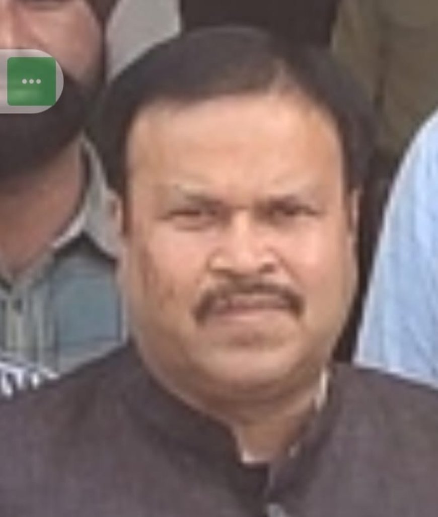 Uttarakhand: एसडीम ने ई रिक्शा चालको को निर्धारित रूट पर चलाने के निर्देश दिए