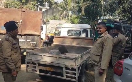 Kashipur News: परिवहन विभाग की सड़कों पर बिना मानक घूम रही गाड़ियों पर पेनी नजर। 