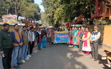 हरदोई: सीएचसी द्वारा निकाली गयी पोलियो जागरूकता रैली, रविवार से शुरू होगा पल्स पोलियो अभियान