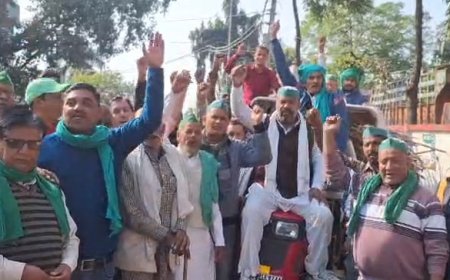 Bijnor News: किसान यूनियन के बैनर तले किसानों ने जरूरी मांगो को लेकर किया जोरदार प्रदर्शन।