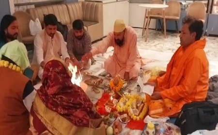 Kanpur News: विधर्मी विनाशाय महायज्ञ से ज्योति बाबा ने भरी हूंकार। 