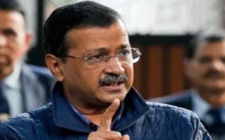 Political News: आप ने दिल्ली की सभी सीटों पर उतारे उम्मीदवार, बीजेपी खामोश