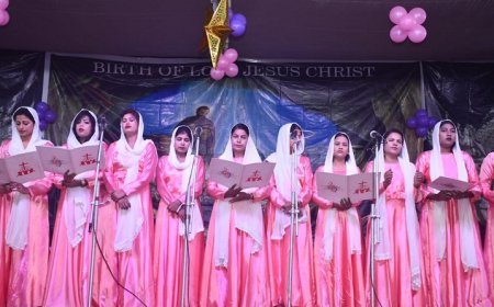 Kanpur News: इंडिया चर्च ऑफ गॉड कानपुर के द्वारा क्रिसमस के उपलक्ष्य में विशेष क्रिसमस कार्यक्रम का आयोजन। 