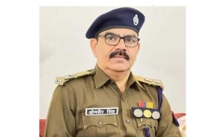 यूपी में 15 IPS के तबादले, डॉ. ओमवीर सिंह को बलिया जिले की कमान मिली