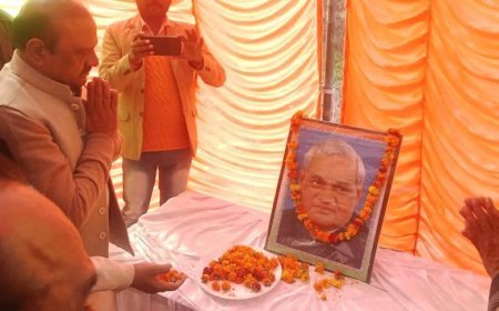 हरदोई: अटल बिहारी बाजपेई जन्मशताब्दी पर सांसद जय प्रकाश ने 3 सम्पर्क मार्गों का उद्घाटन किया