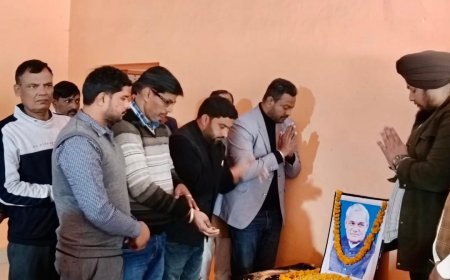 Uttrakhand: भाजपा कार्यकर्ताओं ने भारत रत्न अटल विहारी बाजपेयी की जयंती मनाई