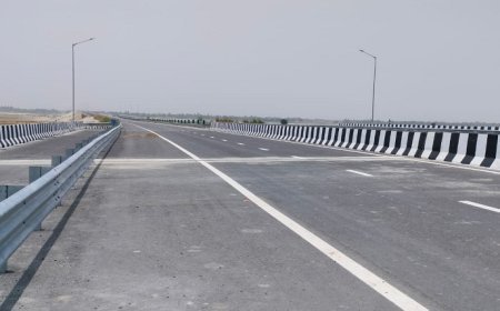 Gorakhpur News: सीएम योगी के दृढ़ संकल्प की नजीर है गोरखपुर लिंक एक्सप्रेसवे, नए साल में होगा इस शानदार रोड इंफ्रास्ट्रक्चर का उद्घाटन। 