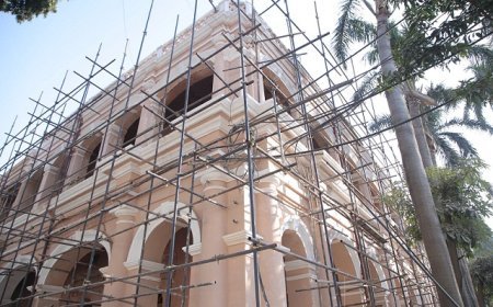 महाकुम्भ नगर: 09 करोड़ की लागत से नगर निगम कर रहा है प्राचीन धरोहर का जीर्णोद्धार। 