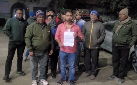 देवबंद से बड़ी खबर- चेकिंग करने गई ऊर्जा निगम की टीम पर ग्रामीणों का हमला एसडीओ और जेई के साथ मारपीट, एसडीओ के चालक को भी जड़ें थप्पड़। 