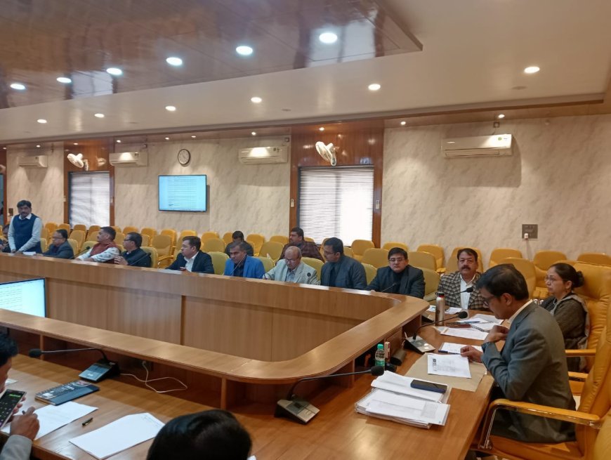 हरदोई: जिलाधिकारी ने सुशासन सप्ताह को लेकर दिए निर्देश