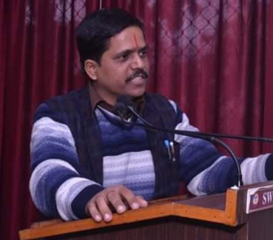 शाहजहांपुर: मुनीश परिहार की पहल से डा. वीर विक्रम सिंह प्रिंस ने परौर कस्बा को विकास खंड बनाने की मुख्यमंत्री को सौंपा मांगपत्र