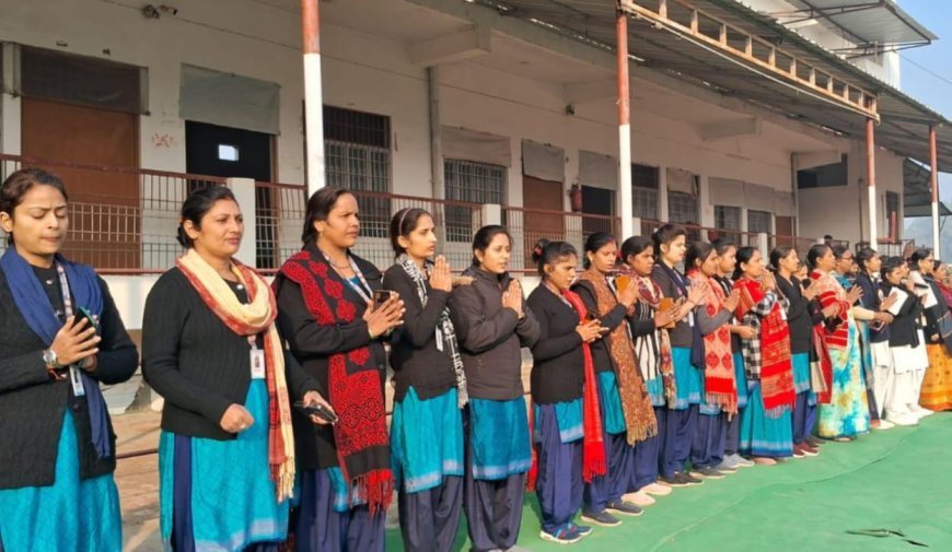 हरदोई: वन्देमातरम के 150 वर्ष- श्री डालसिंह मेमोरियल स्कूल के लगभग 1800 बच्चों ने एक साथ गाया वंदे मातरम गीत