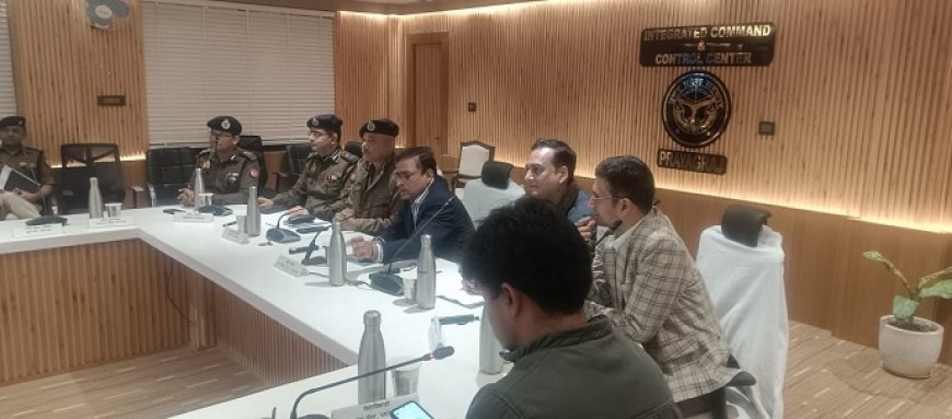 महाकुम्भ 2025: मुख्यमंत्री की विजिट से पहले प्रमुख सचिव नगर विकास, प्रमुख सचिव पीडब्ल्यूडी और एडीजी ने की तैयारियों की समीक्षा। 