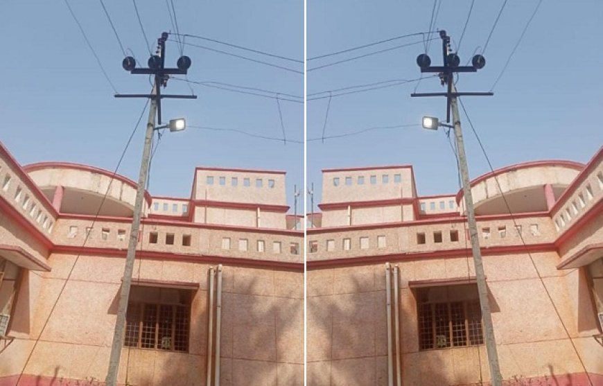 Sitapur News: शहर से लेकर ग्रामीण इलाकों तक आम जनता बिजली कटौती से परेशान। 