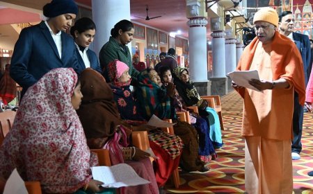 Gorakhpur News: इस्टीमेट मंगवा लीजिए, सरकार देगी इलाज का पैसा - सीएम