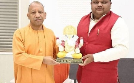 Shahjahanpur News: मुनीश परिहार की पहल पर विधायक ने किसानों के भूमि अंश निर्धारण का मामला पहुंचाया मुख्यमंत्री दरबार। 