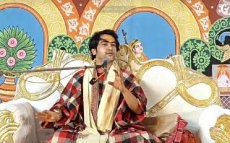 मौलाना शहाबुद्दीन के बयान पर धीरेंद्र शास्त्री ने किया पलटवार, बोले- 'कुंभ की जमीन किसी के अब्बा की नहीं हमारे बब्बा की है'