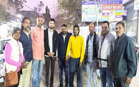 Madhya Pradesh News: महाकुंभ के लिए खंडवा से 28 लोगों के साथ निकला श्रद्धालु, काशी में भटककर पहुंचा बैतूल। 