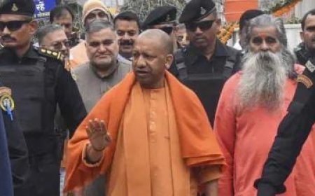 UP News: योगी आदित्यनाथ आज प्रयागराज में कैबिनेट की करेंगे बैठक, 24 मंत्रियों के साथ गंगा में लगाएंगे डुबकी।