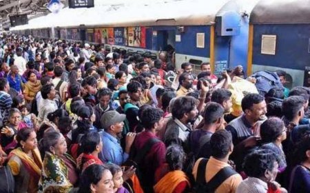 Maha Kumbh 2025: मौनी अमावस्या के दिन चलेगी 150 ट्रेन, हर 4 मिनट में श्रद्धालुओं को मिलेगी ट्रेन। 