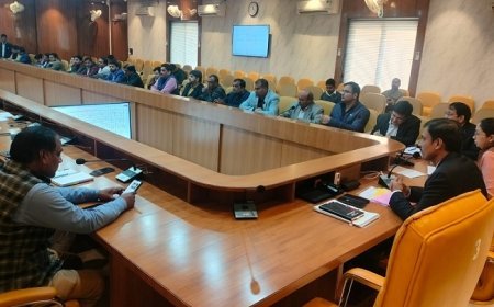 Hardoi News: 50 करोड़ रूपये से अधिक के कार्यों का सत्यापन उप जिलाधिकारियों की अध्यक्षता वाली समिति से कराया जाय -  जिलाधिकारी