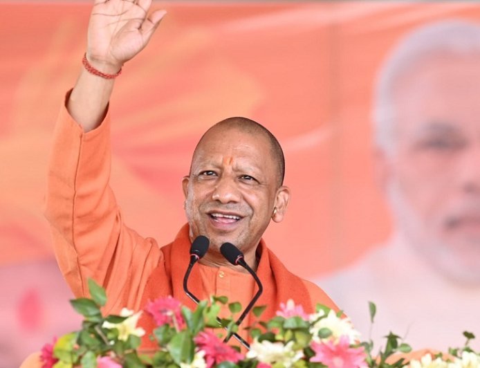 सीएम योगी ने कहा, बंगाल में मां असुरक्षित, माटी घुसपैठियों के कब्जे में और मानुष भयभीत।