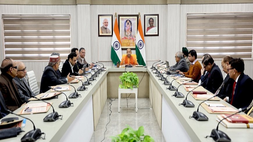 Lucknow News: 'निक्षय मित्र' के रूप में टीबी मुक्त उत्तर प्रदेश का सपना साकार करेंगे सेवानिवृत्त आईएएस/आईपीएस और पूर्व कुलपति। 