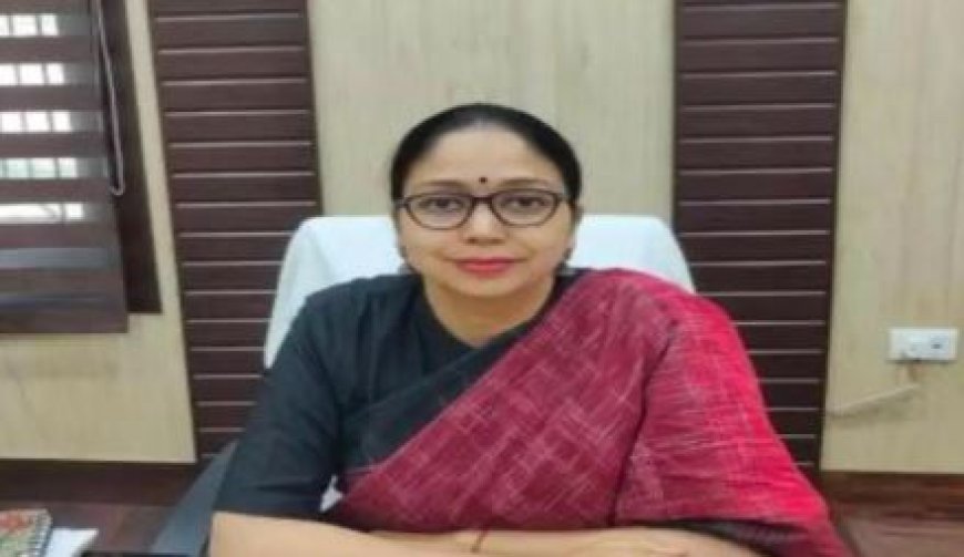 हरदोई: पूर्व में तैनात लेखाकार द्वारा चार्ज न दिए जाने पर सीडीओ ने नाराजगी जताई