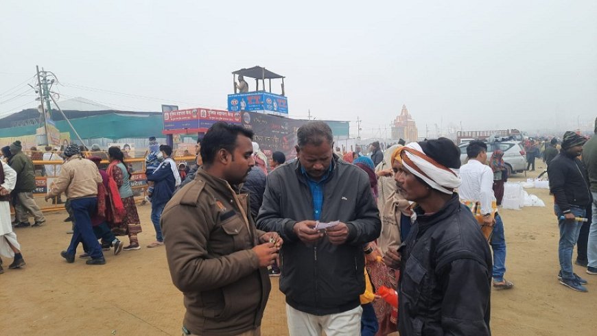 महाकुम्भ 2025: पुलिस बनी मददगार, विनम्रता से जीता दिल- महाकुम्भ के पहले स्नान पर्व पौष पूर्णिमा पर पूरी तरह मुस्तैद नजर आई महाकुम्भ पुलिस।  