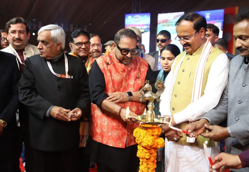 Maha Kumbh 2025: गंगा पंडाल में 'संस्कृति का संगम', शंकर महादेवन ने 'चलो कुंभ चले' गीत से किया मंत्रमुग्ध