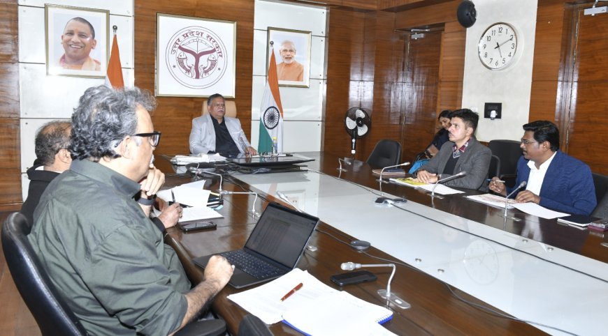 मुख्य सचिव ने VC कर समस्त मण्डलायुक्तों एवं DM के साथ बैठक कर दिए आवश्यक दिशा-निर्देश