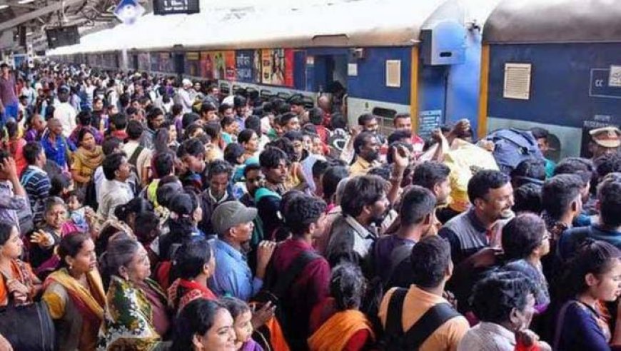 Maha Kumbh 2025: मौनी अमावस्या के दिन चलेगी 150 ट्रेन, हर 4 मिनट में श्रद्धालुओं को मिलेगी ट्रेन। 