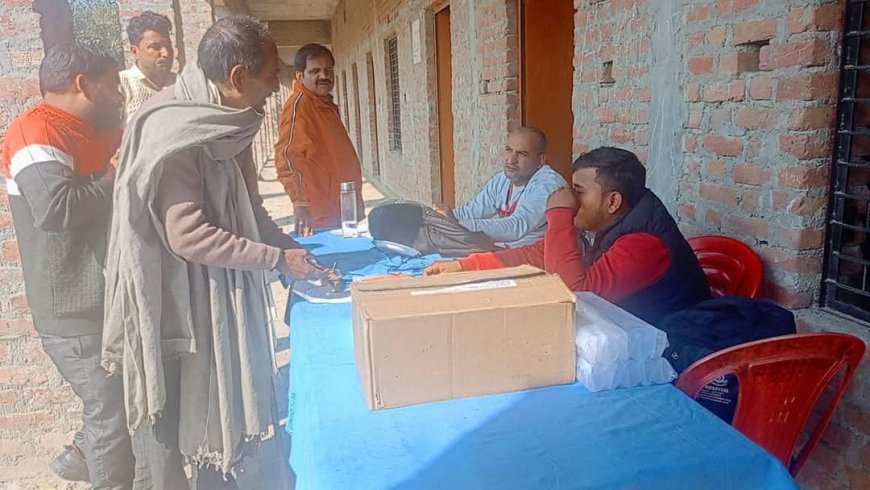 Shahjahanpur News: नायक जदुनाथ सिंह जन कल्याण सेवा संस्थान ने लगाया निशुल्क नेत्र शिविर