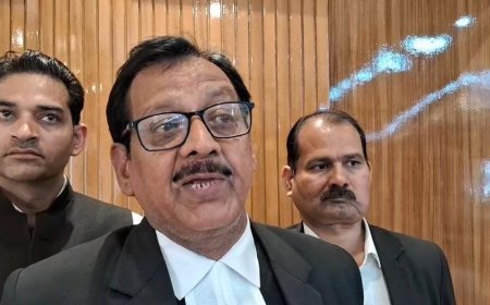 Hardoi News: DM ने अधिवक्ताओं के साथ किया शिष्टाचार संवाद