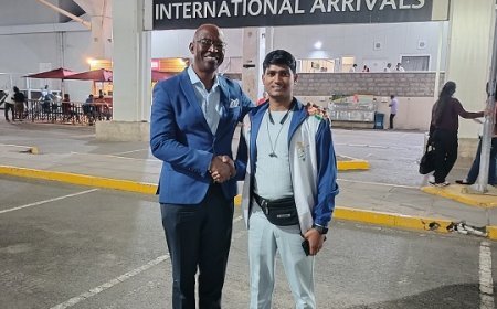 Hardoi News: पर्वतारोही अभिनीत मौर्य नैरोबी पहुंच कर अपने गाइड से की मुलाकात, तय की आगे की रणनीति। 