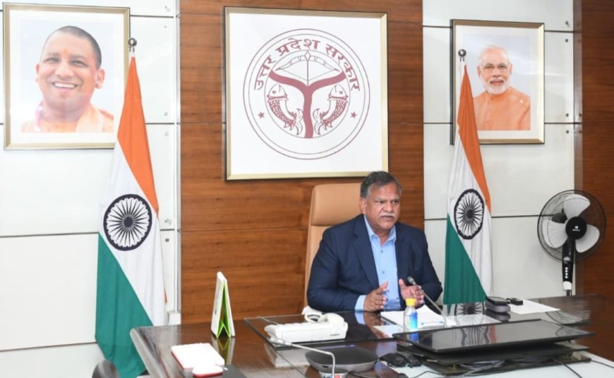 Lucknow News: सभी एक्सप्रेस-वे के निकट स्थित पेट्रोल पम्पों पर वातानुकूलित ट्वाॅयलेट डेढ़ माह के भीतर बनाये जाने के दिये निर्देश