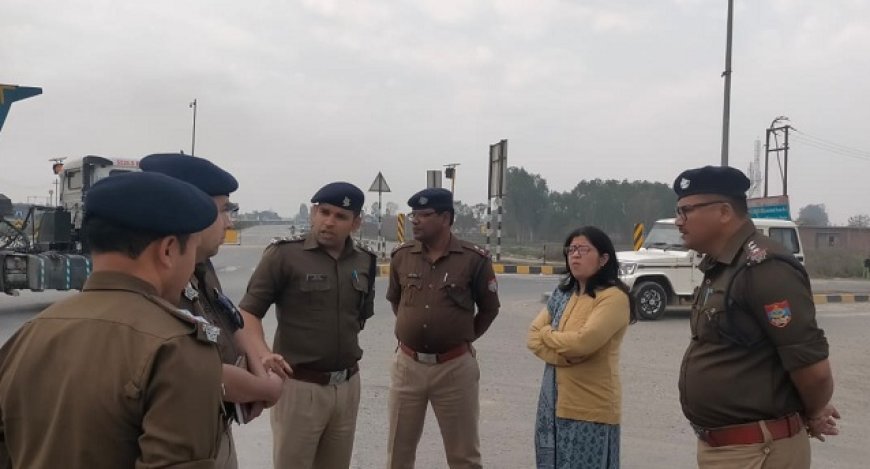 Uttarakhand News: नेशनल हाईवे 74 पर महाशिवरात्रि पर्व को लेकर तेज हुई प्रशासनिक तैयारी पुलिस व प्रशासनिक अधिकारियों ने किया निरीक्षण। 