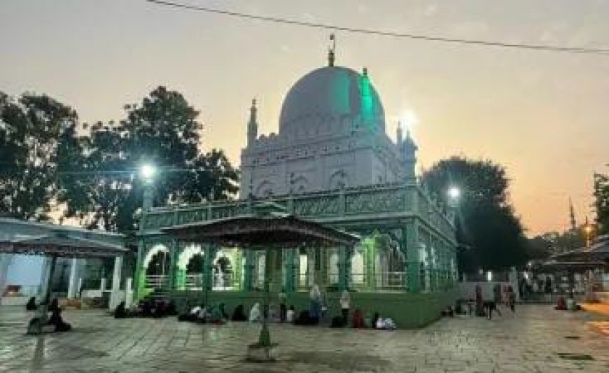 Karnataka News: लाडले मशक दरगाह पर महाशिवरात्रि की मौके पर हिंदू कर सकेंगे शिवलिंग की पूजा। 