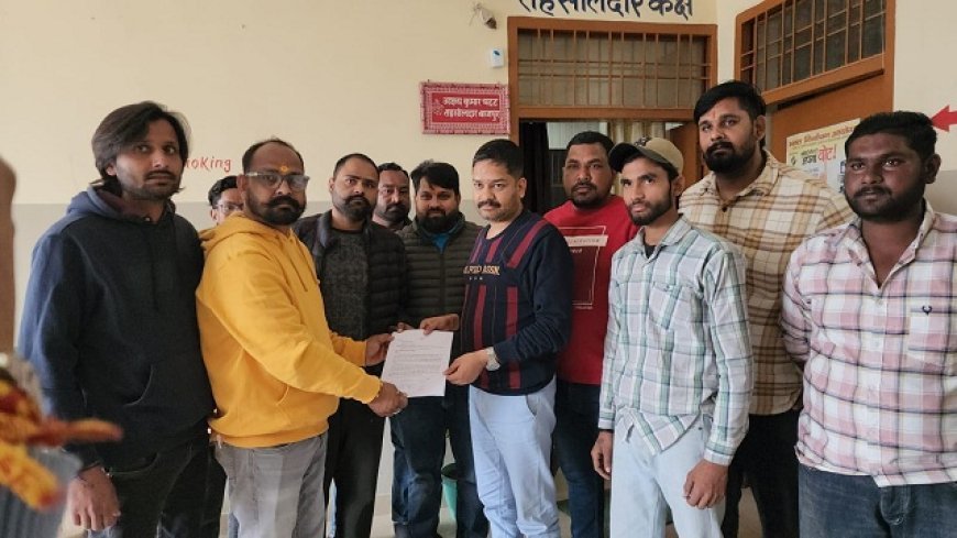 Uttarakhand News: प्रशासन ने किसानों की वेमौसम धान की पौध को किया नष्ट, किसानों को मुआवजा दिया जाए नहीं तो होगा आंदोलन। 