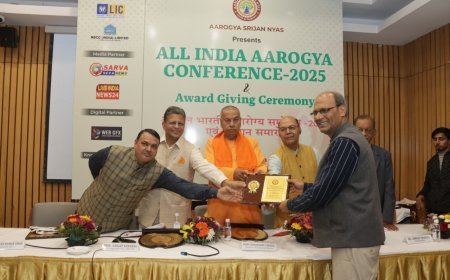 Patna News: डॉ. बीरबल झा (Dr. Birbal Jha) को अंग्रेजी साहित्य रत्न पुरस्कार से सम्मानित किया गया