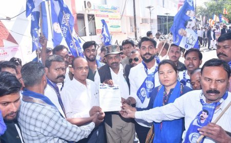 Kanpur News: आजाद समाज पार्टी (कांशीराम) भीम आर्मी ने दिया ज्ञापन। 