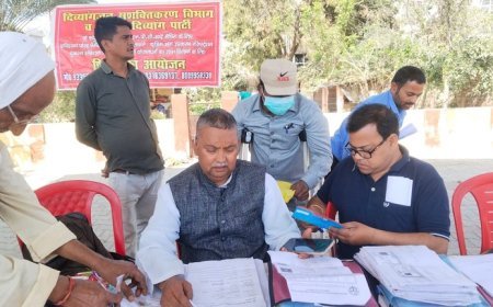 Kanpur News: पेंशन की समस्या के समाधान के लिए इण्डिया पोस्ट पेमेंट बैंक ने दिव्यांजनों का कैम्प लगाकर एनपीसीआई खाता खोला। 