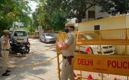 Delhi News: राजधानी में रह रहे 5 बांग्लादेशियों को दिल्ली पुलिस ने पकड़ा, कुछ दिन पहले इन राज्यों ने भी की थी कार्रवाई। 