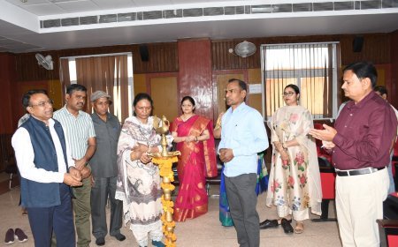 Lucknow News: आंगनबाड़ी कार्यकत्रियों को प्रशिक्षण देने हेतु मास्टर ट्रेनर्स का 7 दिवसीय प्रशिक्षण कार्यक्रम का हो रहा आयोजन